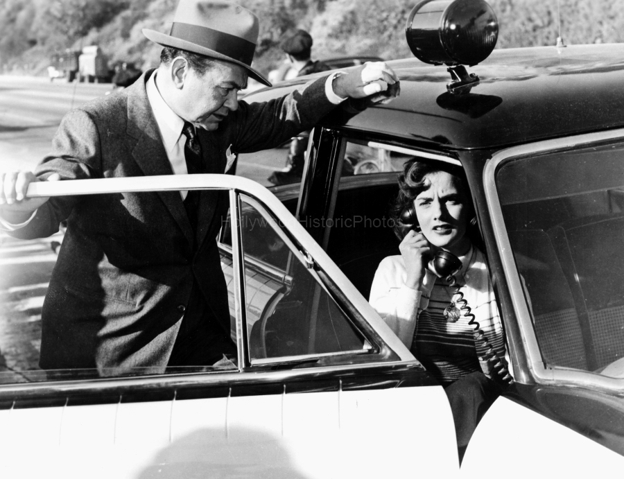 Paulette Goddard 1953 Vice Squad.jpg